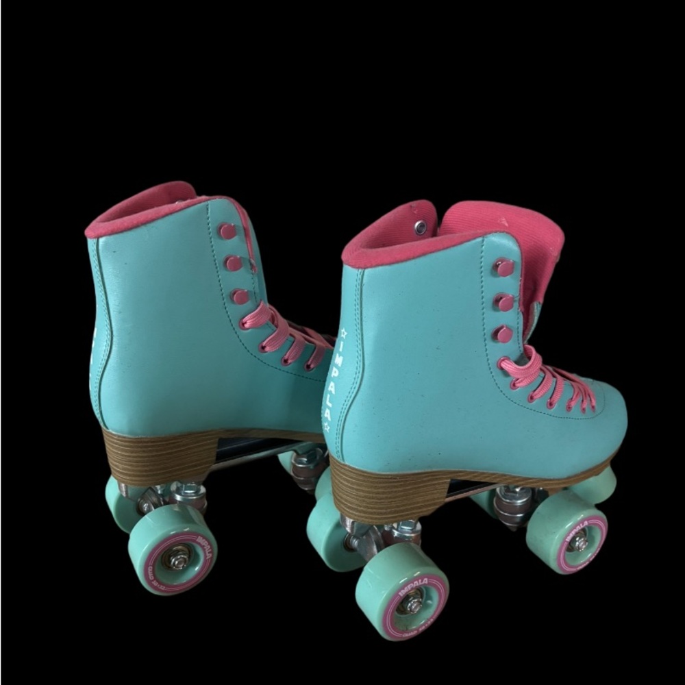 Impala roller skates